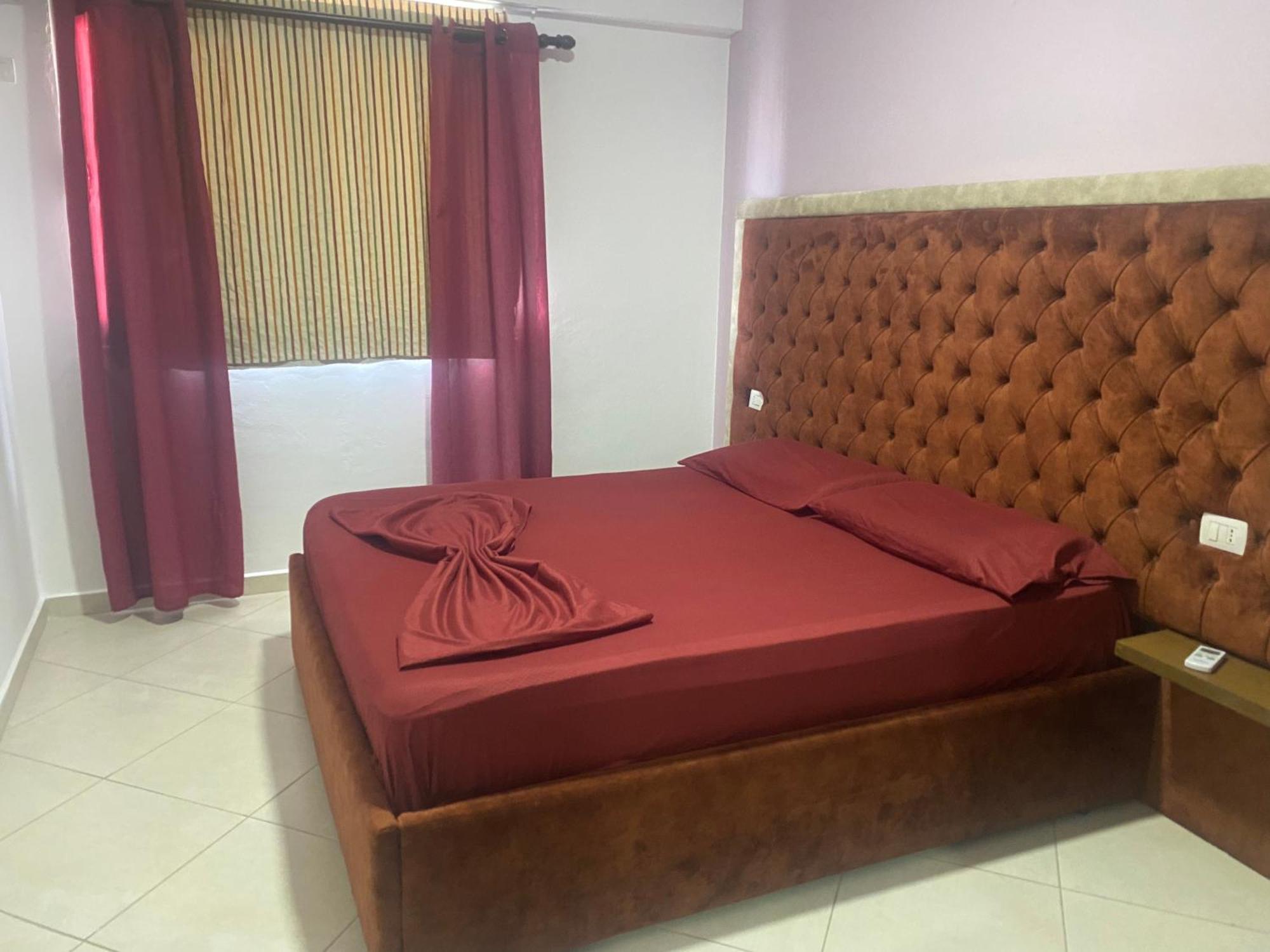 Shengjin Apartamente Antoni Ngoại thất bức ảnh