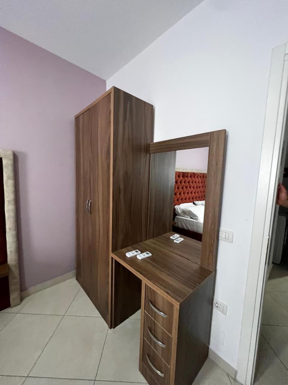 Shengjin Apartamente Antoni Ngoại thất bức ảnh